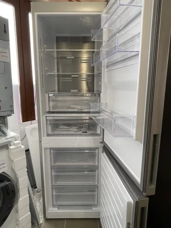 Electrolux LNT7ME32X3 CustomFlex kombinált hűtőszekrény, E energiaosztály, NoFrost, M: 186 cm, 330 L, inox - Image 7
