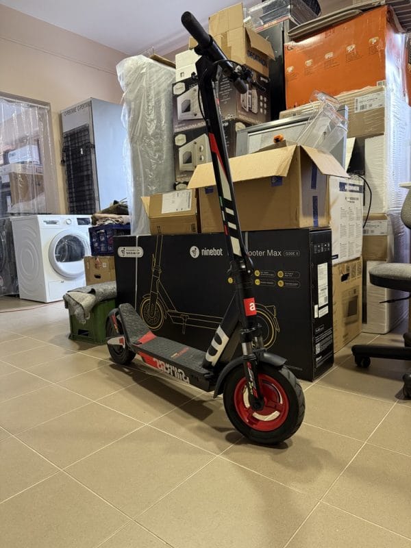 Aprilia eSR2 Evo Elektromos roller - 500 W , 25 km/h, 50 km hatótávolság, 14,4 Ah kapacitású akkumulátorral - Image 10