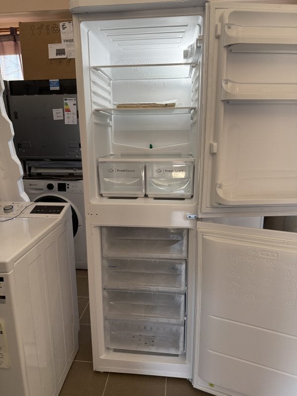 Indesit CAA 55 Kombinált hűtőszekrény, 234L, M:174cm, A+ energiaosztály, Fehér - Image 7