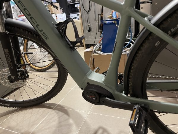 Focus Aventura 2 Elektromos MTB, Méret:M, Bosch Performance CX Gen4, 85 Nm, 625w - Image 4