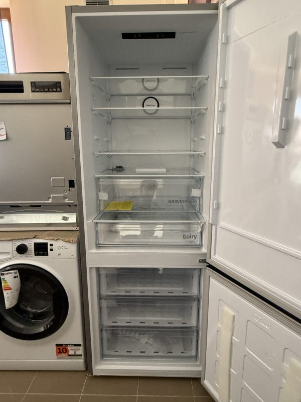 Beko B7RCNE567HXB Inverteres NoFrost  hűtőszekrény 70cm széles, B energia, 490L. - Image 8