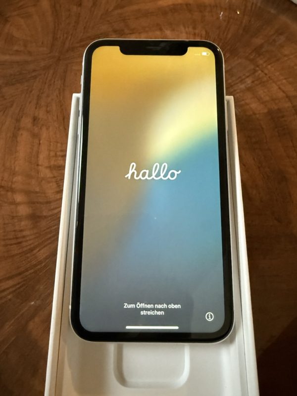 Apple iPhone XR 64GB mobiltelefon, Kiváló állapot, 85%-os akkumlátor - Image 3