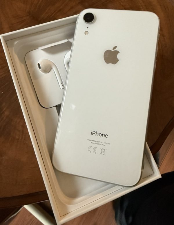 Apple iPhone XR 64GB mobiltelefon, Kiváló állapot, 85%-os akkumlátor - Image 4