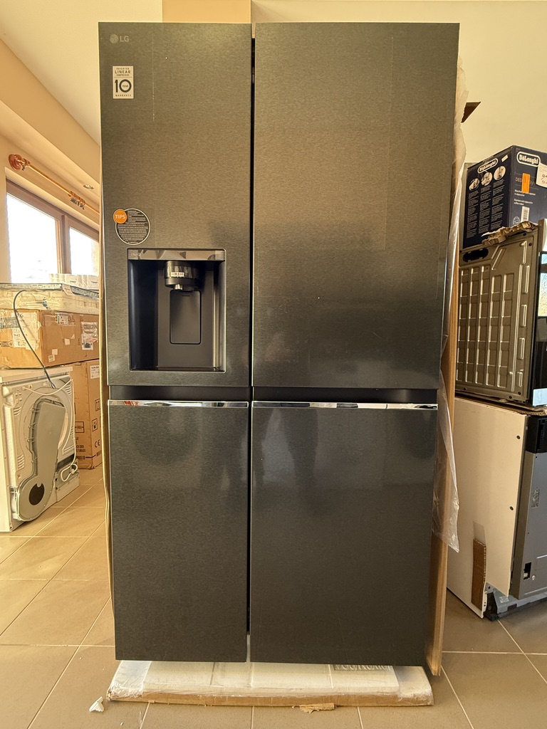 LG GSLV71MCTD Side by side hűtő, 635 l, Total No Frost, DoorCooling+, Linear Cooling, Multi-Airflow, D energia, Kompresszor Lineáris Inverter, M 179 cm, Fekete - Image 5